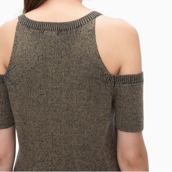 SPLENDID Surrey Marl Cold Shoulder Wool Knit V Neck Top - Picture 3 of 14